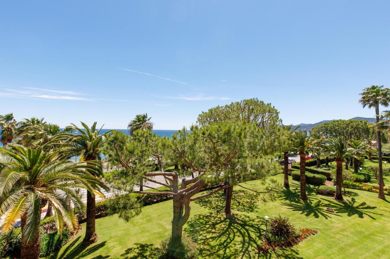 Sea Side Yourhosthelper Канны Экстерьер фото